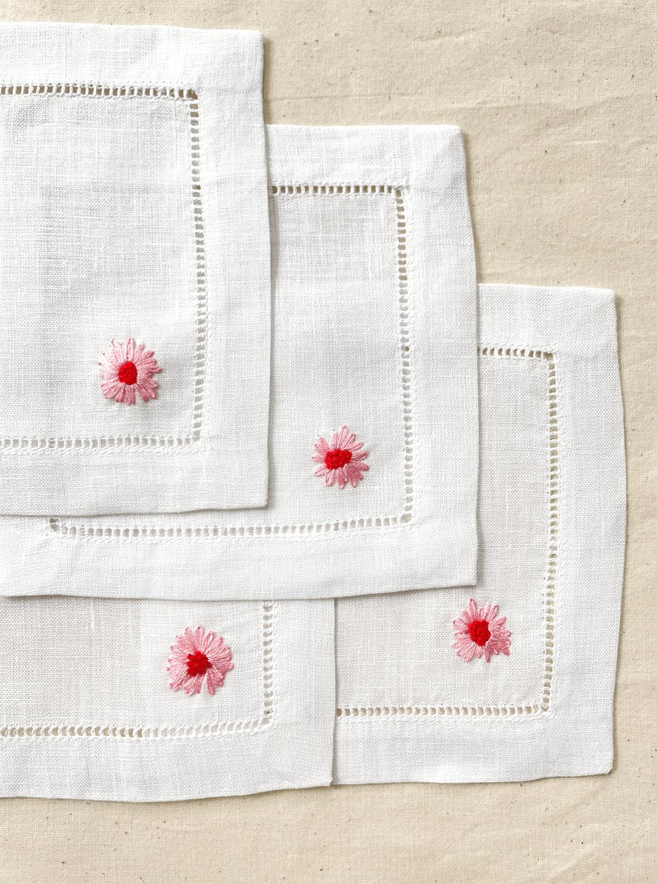 Large Pink Flowers Cocktail Napkins