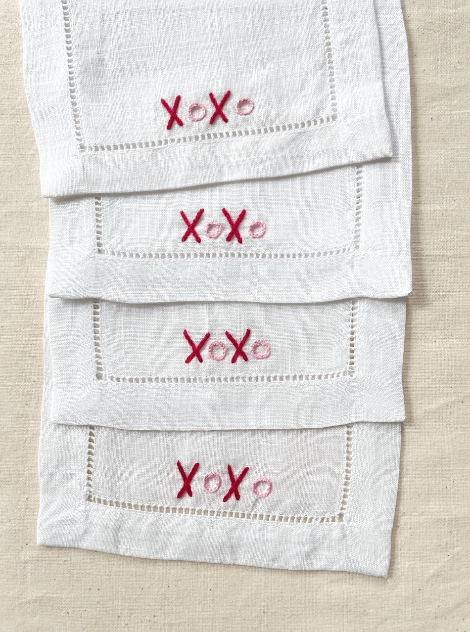 XOXO Cocktail Napkins