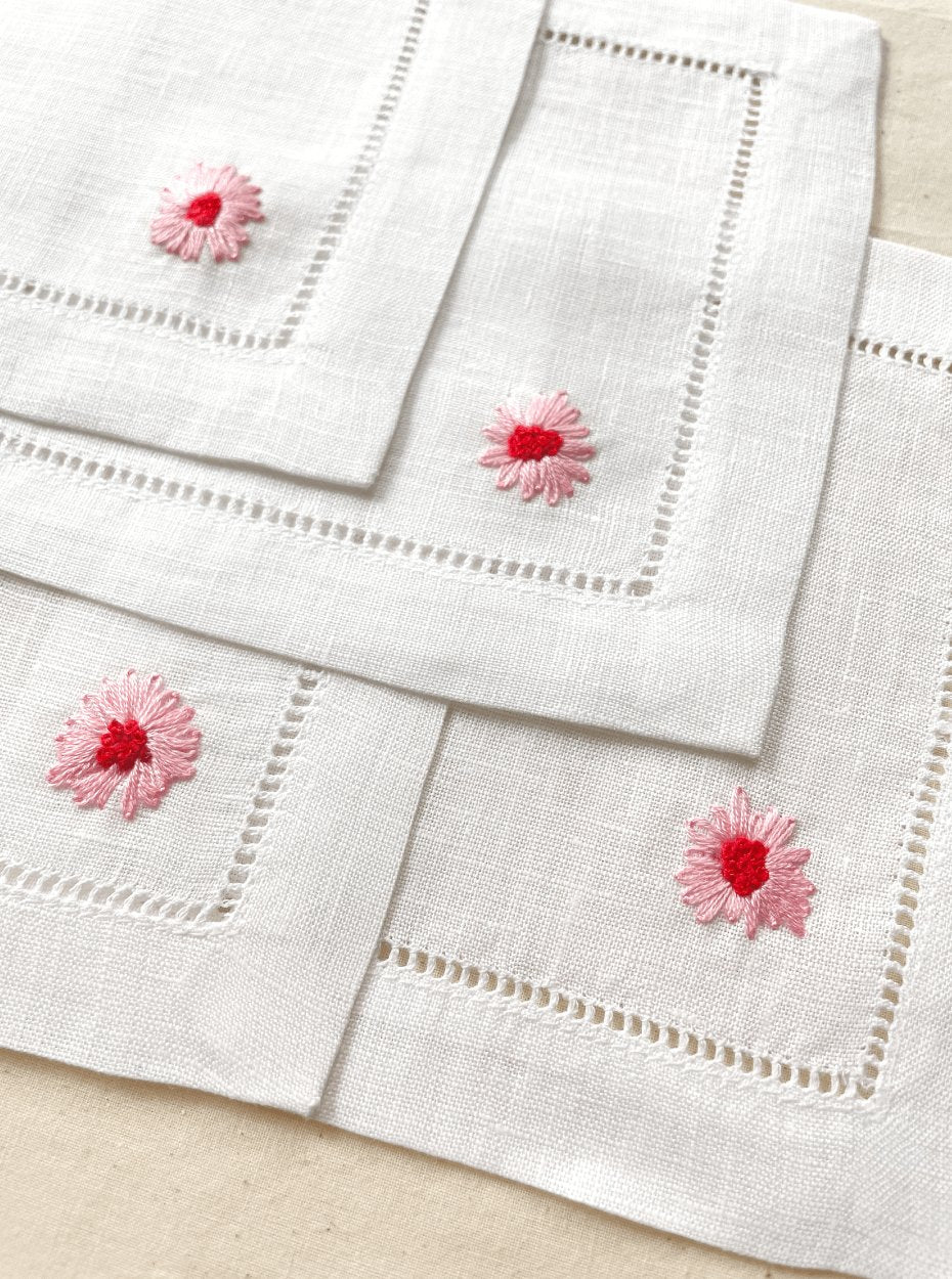 Large Pink Flowers Cocktail Napkins